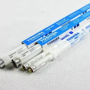 Daylight fluorescent lamps